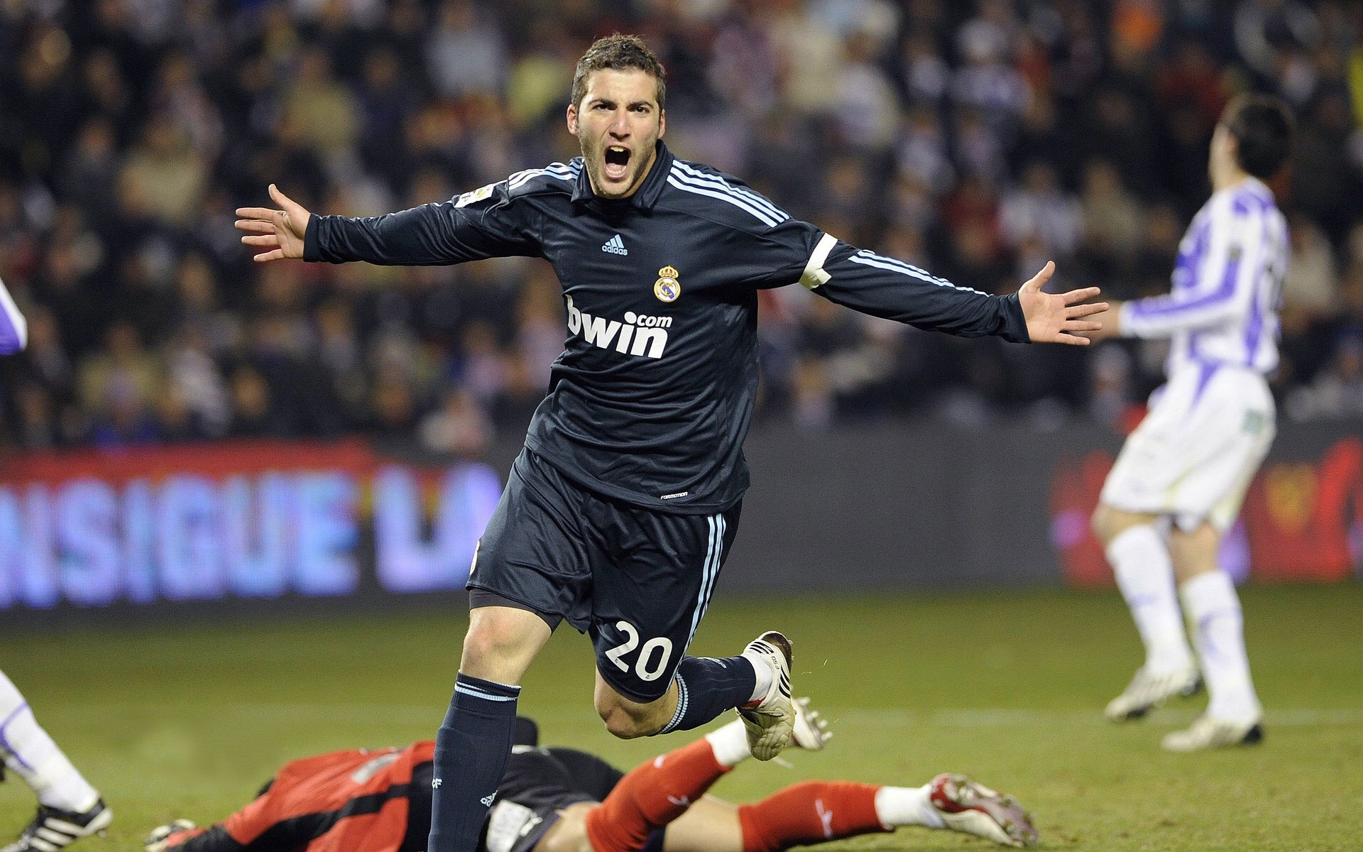 Aster明星选手动态追踪